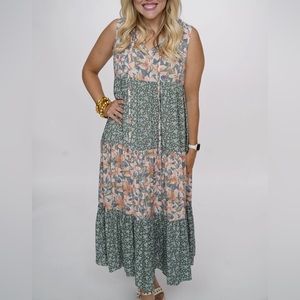 EASEL Boho Floral Tiered Maxi Dress, Size S, New with Tag
